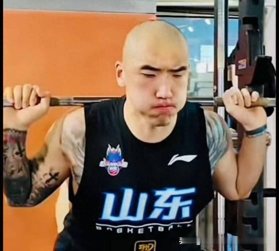 新赛季目标定为保八争四，山东球迷表示不满——我们不该只满足于季后赛门槛新赛季