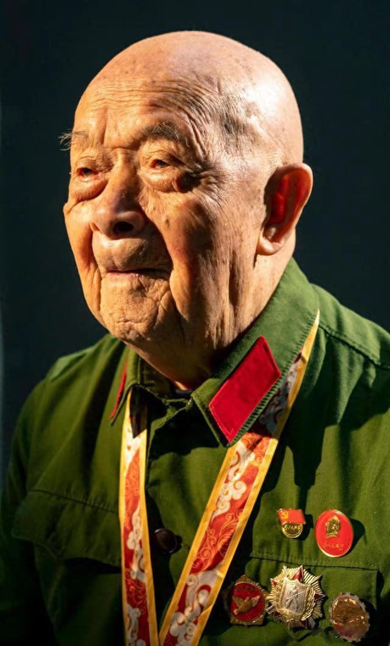 跟你讲，有时候看到一些老档案，真能让你后背汗毛直竖。1988年，重庆一个修县