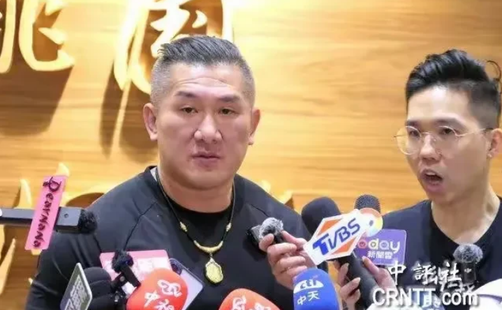 【大陆正式宣布将邀请台湾同胞参加9·3阅兵活动，馆长能如愿以偿吗？】