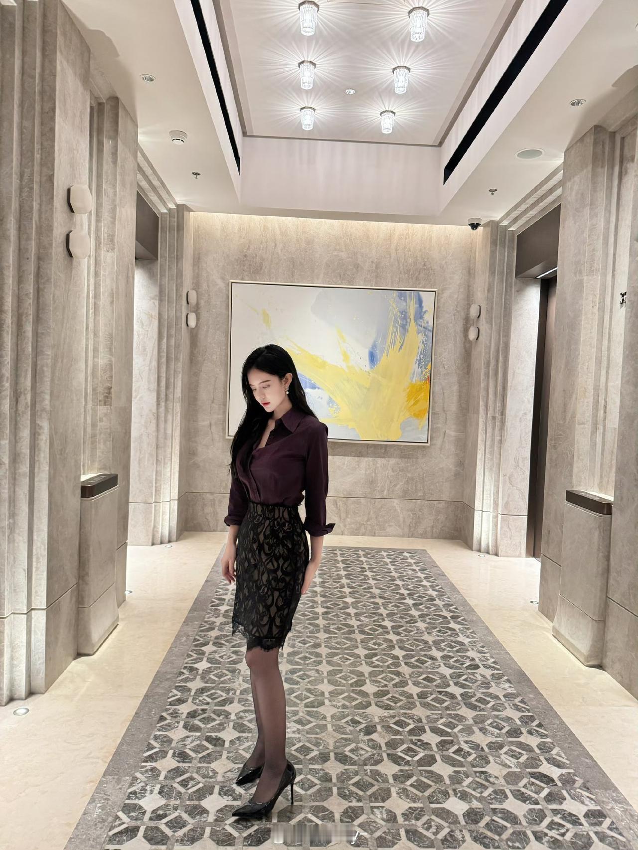 天空灰的像哭过～​​​