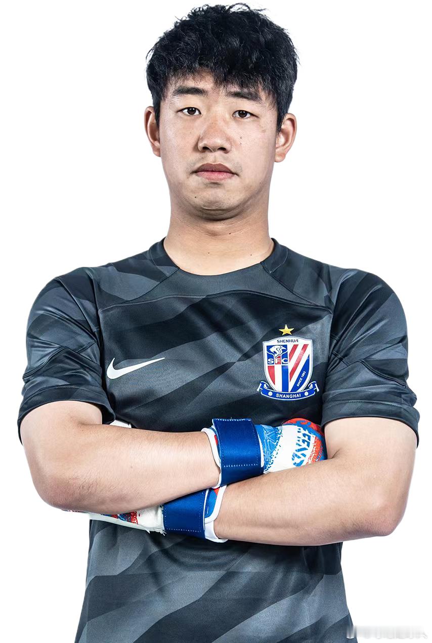 上海申花两将，门将鲍亚雄与本赛季租借广西恒宸的中乙金靴费尔南多，均已无限接近加盟