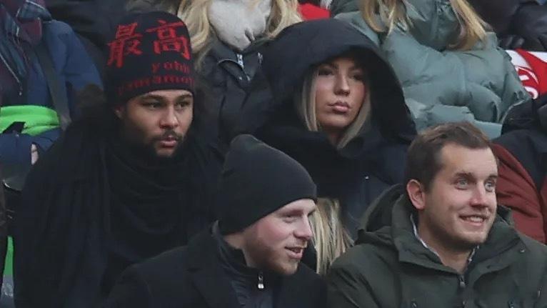 伦敦之王是否可以在和阿森纳的比赛首发？孔帕尼肯定了自信心对于球员的重要性，但是没