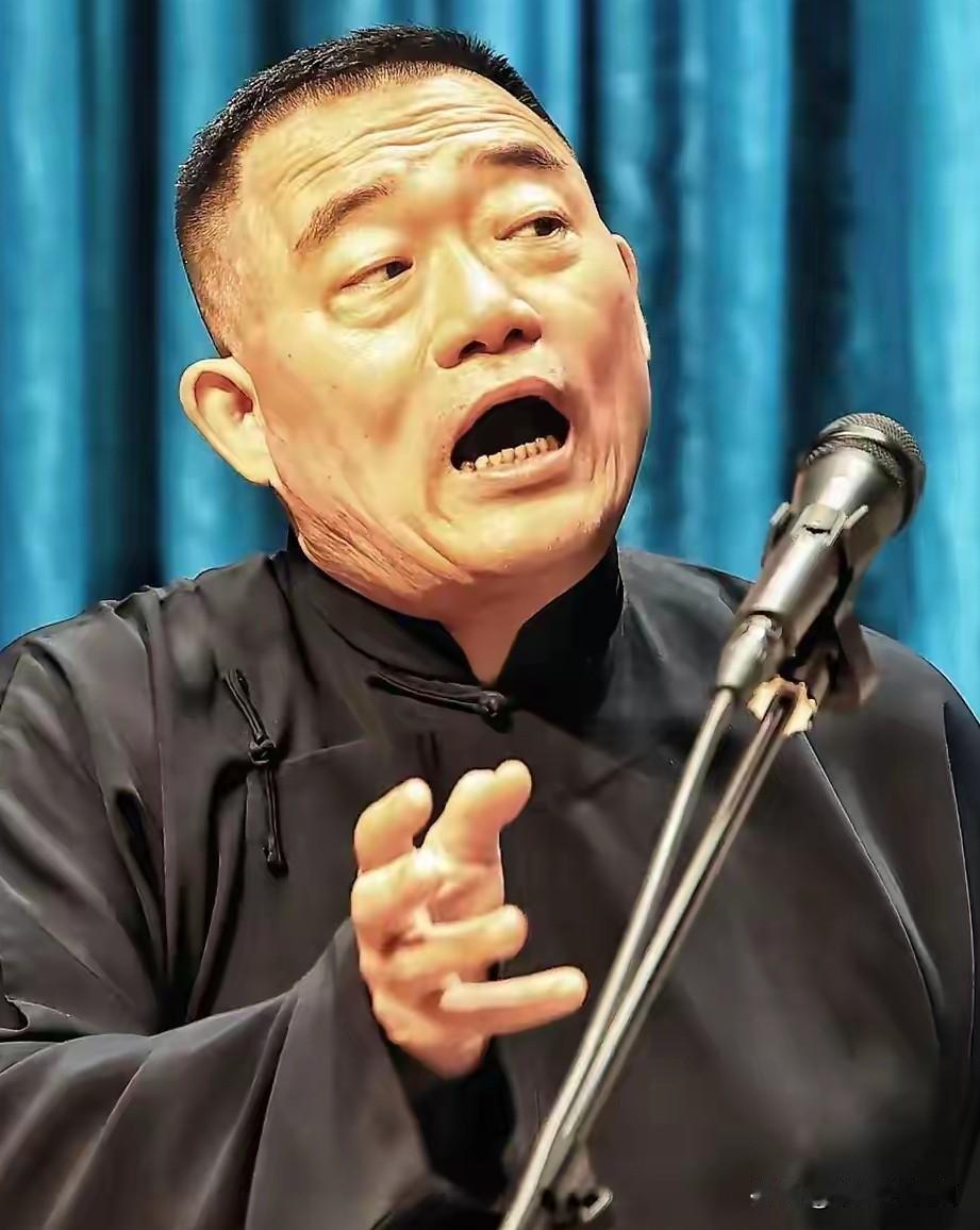 郑好说话比较直且冲，但是说的都是实事求是、不掺假。网上对他的评价挺两极的，走两