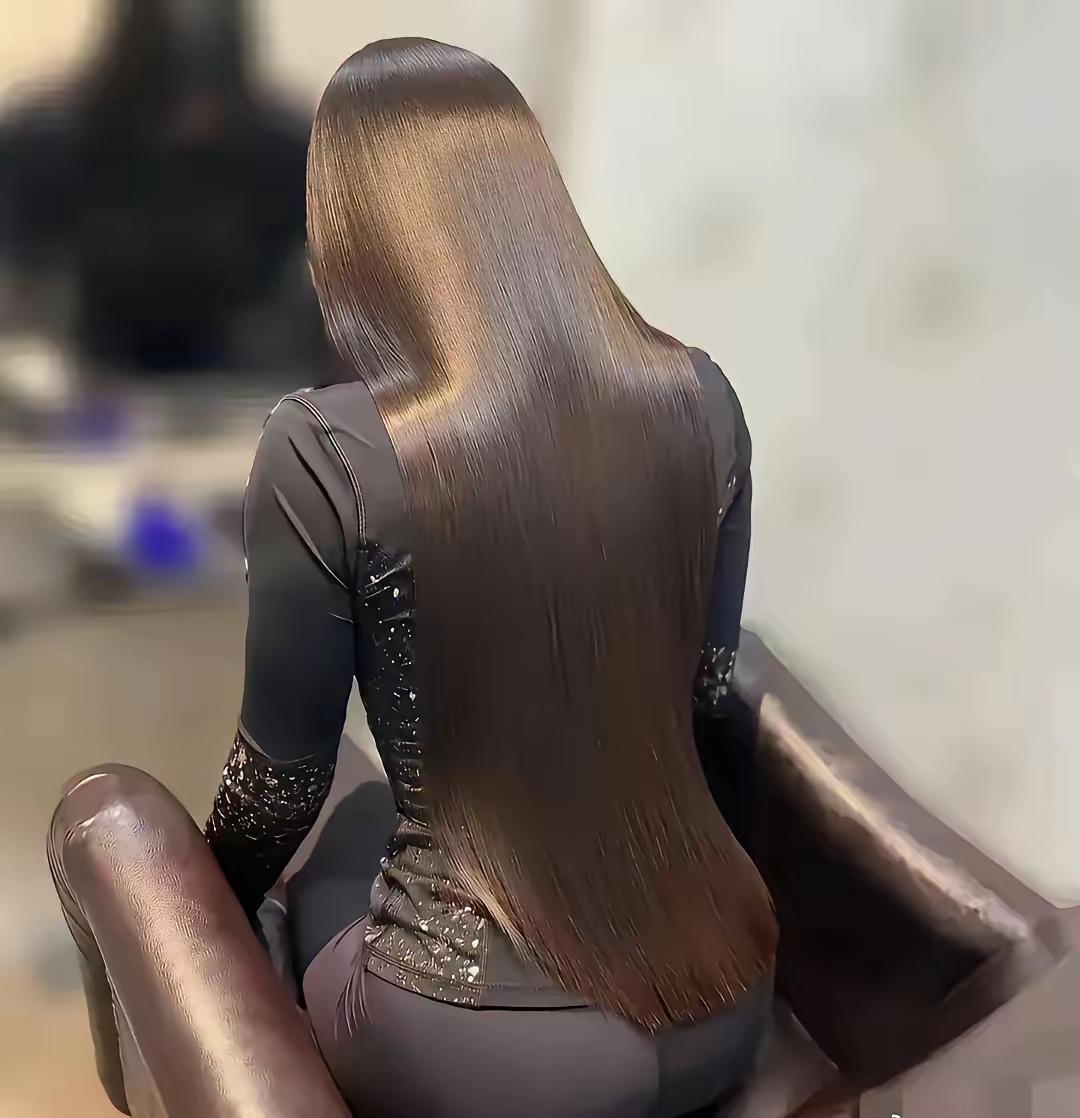 金发美女，做我老婆就好了。
