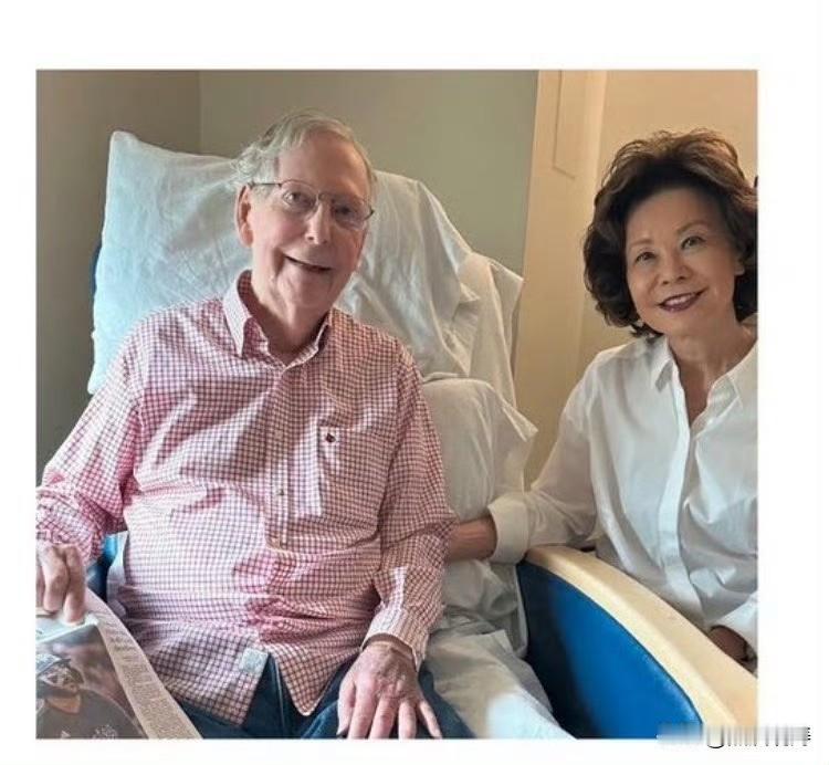 美联社报道：米奇·麦康奈尔的办公室发表声明：“致我的肯塔基同胞们——当你们第七次