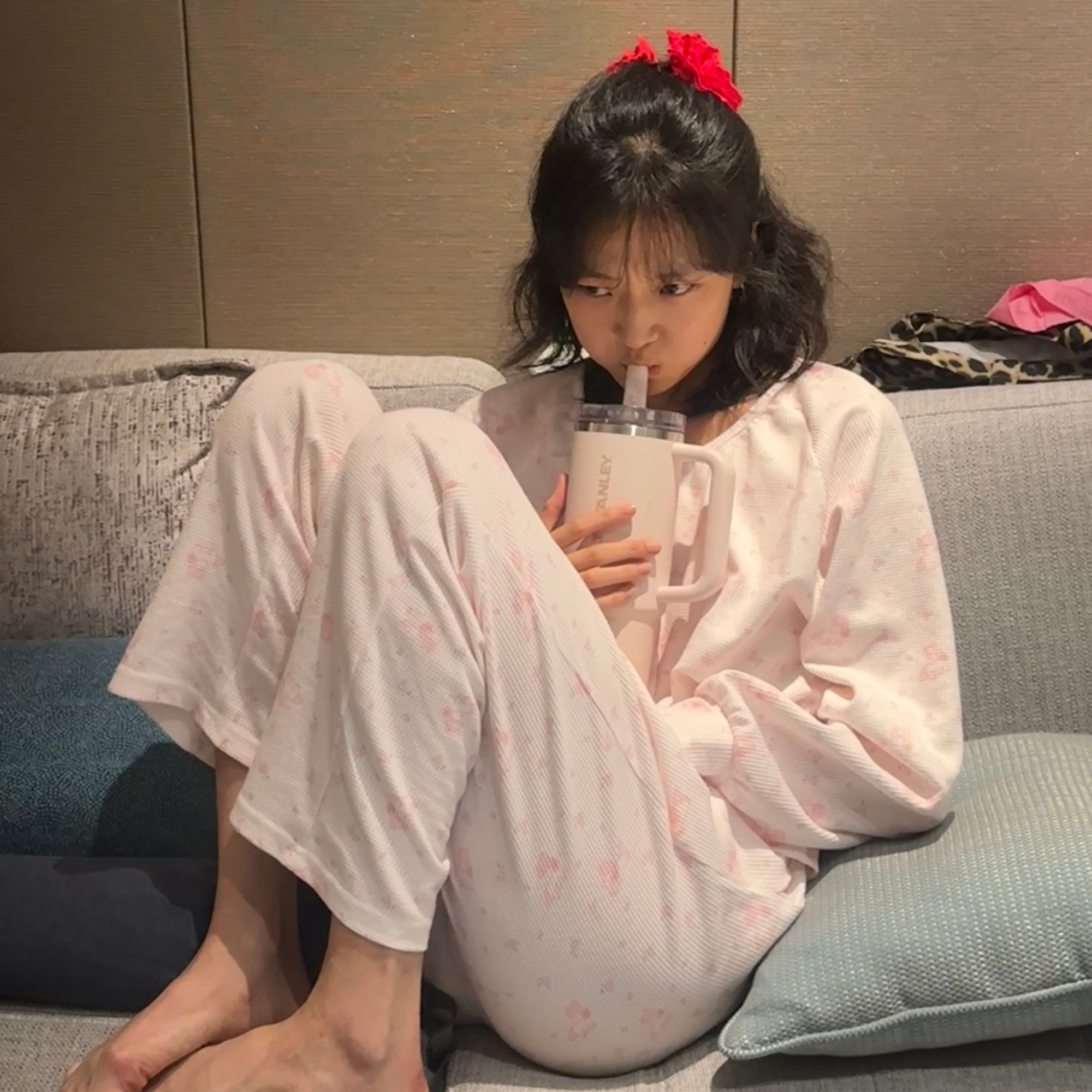 孙千私服短发，可爱的饱饱吖。孙千