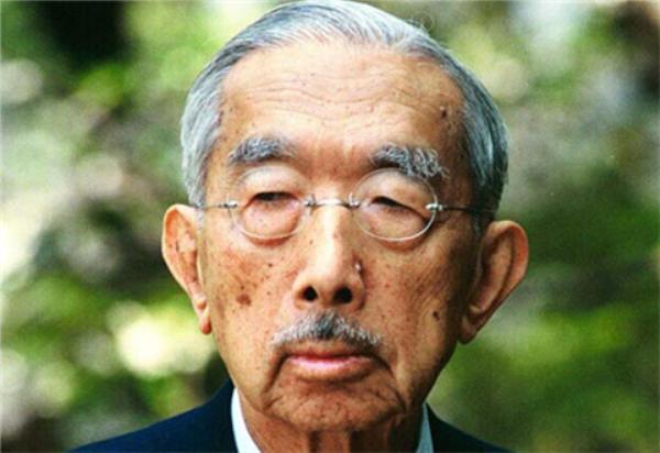 学到了：“身高一米五，眼睛像老鼠，凸嘴加龅牙，体态如破鼓。”