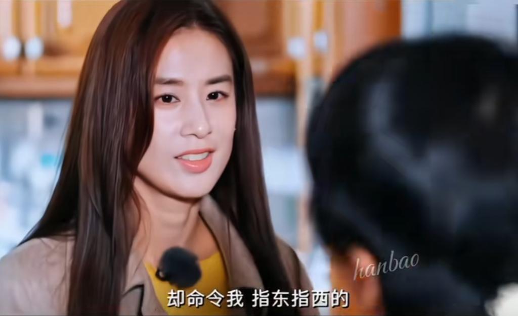 黄圣依离婚后，给很多想离婚的女人都上了一课！和扬子离婚后，黄圣依就和孩子一起