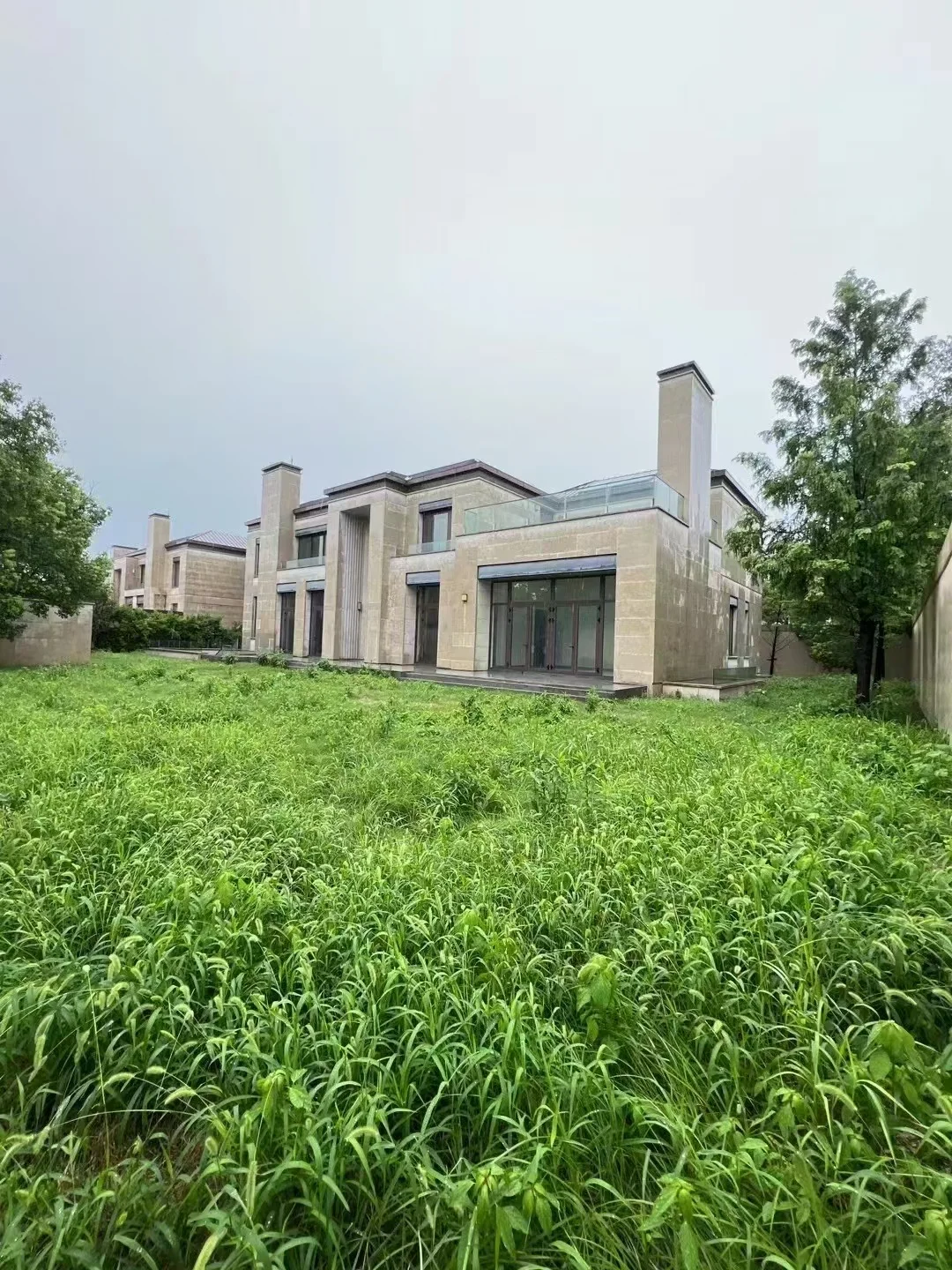 金臣别墅1254m²丨原价出售……