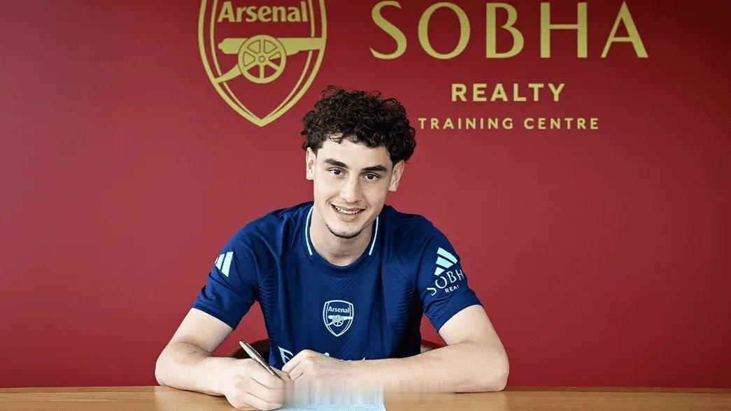 让赖斯，廷伯等主力好好休息一下吧，记者JeorgeBird透露，19岁门将塞特