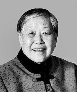 1971年，一48岁老头娶了个小他10岁的女大学生，洞房花烛夜，老头刚爬上床却被