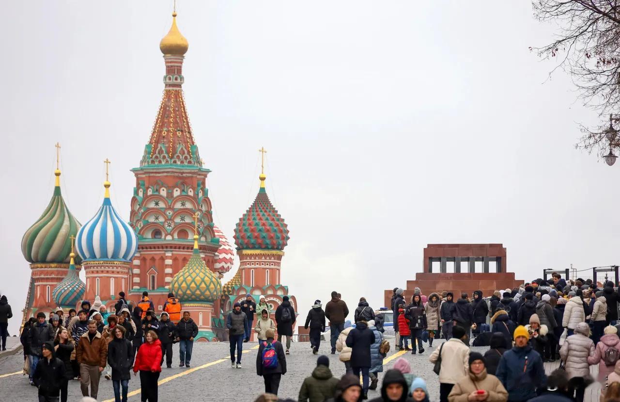 吴大辉：俄一年占乌不足1%领土，攻的城市无一全控制我国著名的俄罗斯问题专家，
