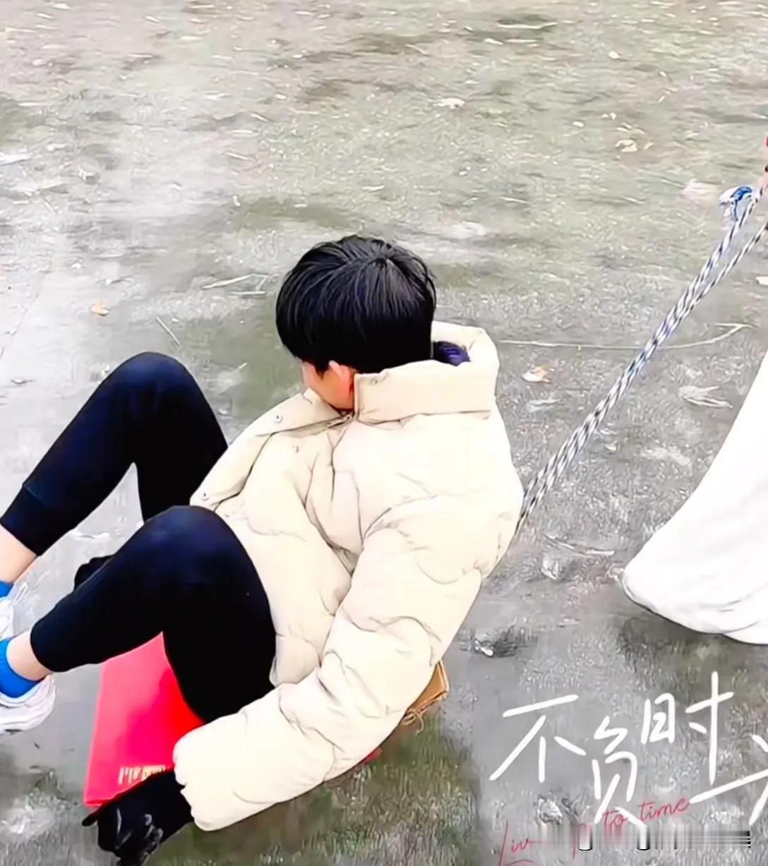 张兰才是真的勇，越不让晒越晒还连续晒三天，把黑粉给气的哟，直接没招了，谁让人家