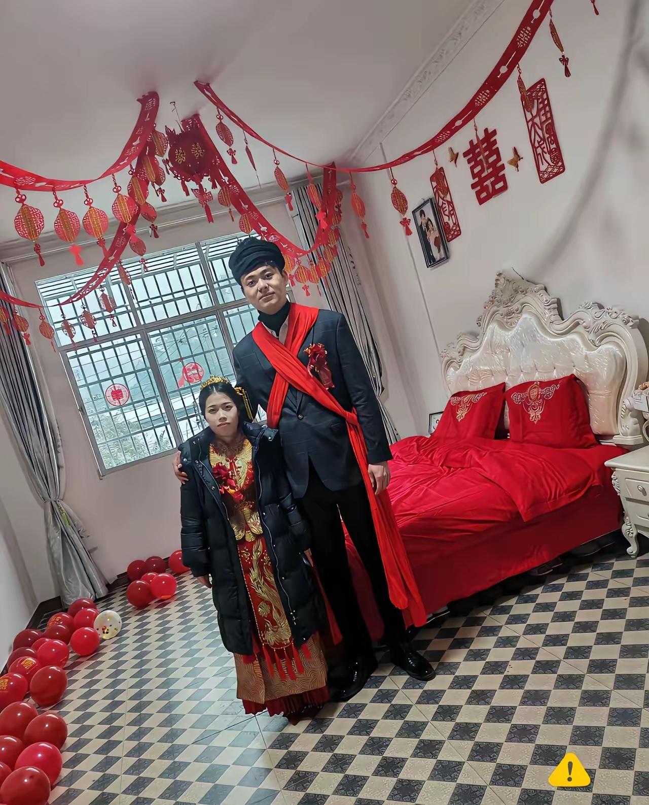 亲个嘴还得断开蓝牙连接[捂脸哭]