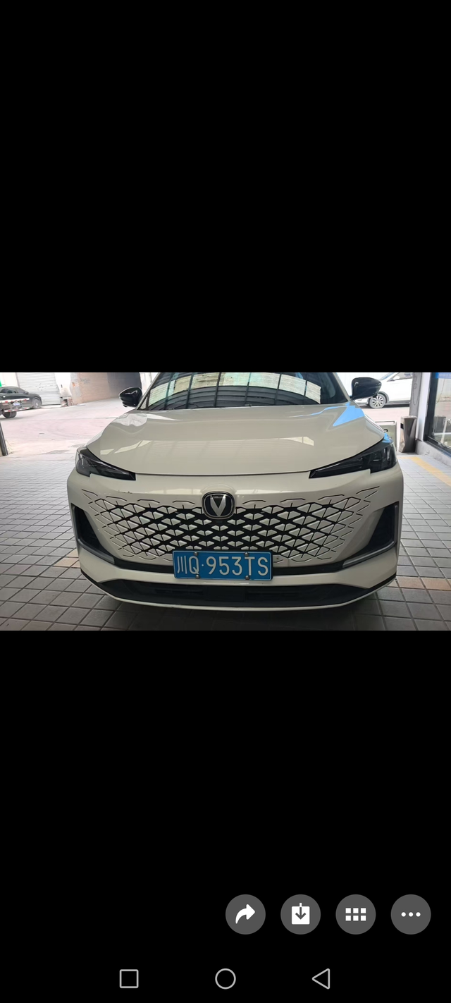 长安车主们你们的爱车出现个360全景不显示，车子启动后360显示全车通电，才一