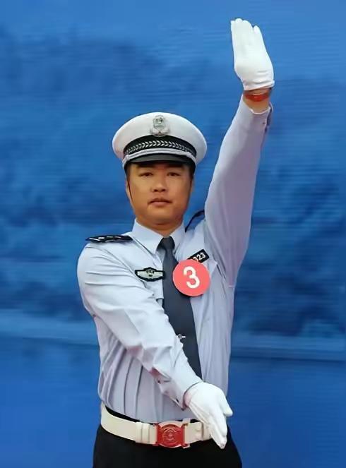 美国在挖我们的人才？先后4名稀土高管辞职让国人担忧！近日，先后两个月有4名中国稀
