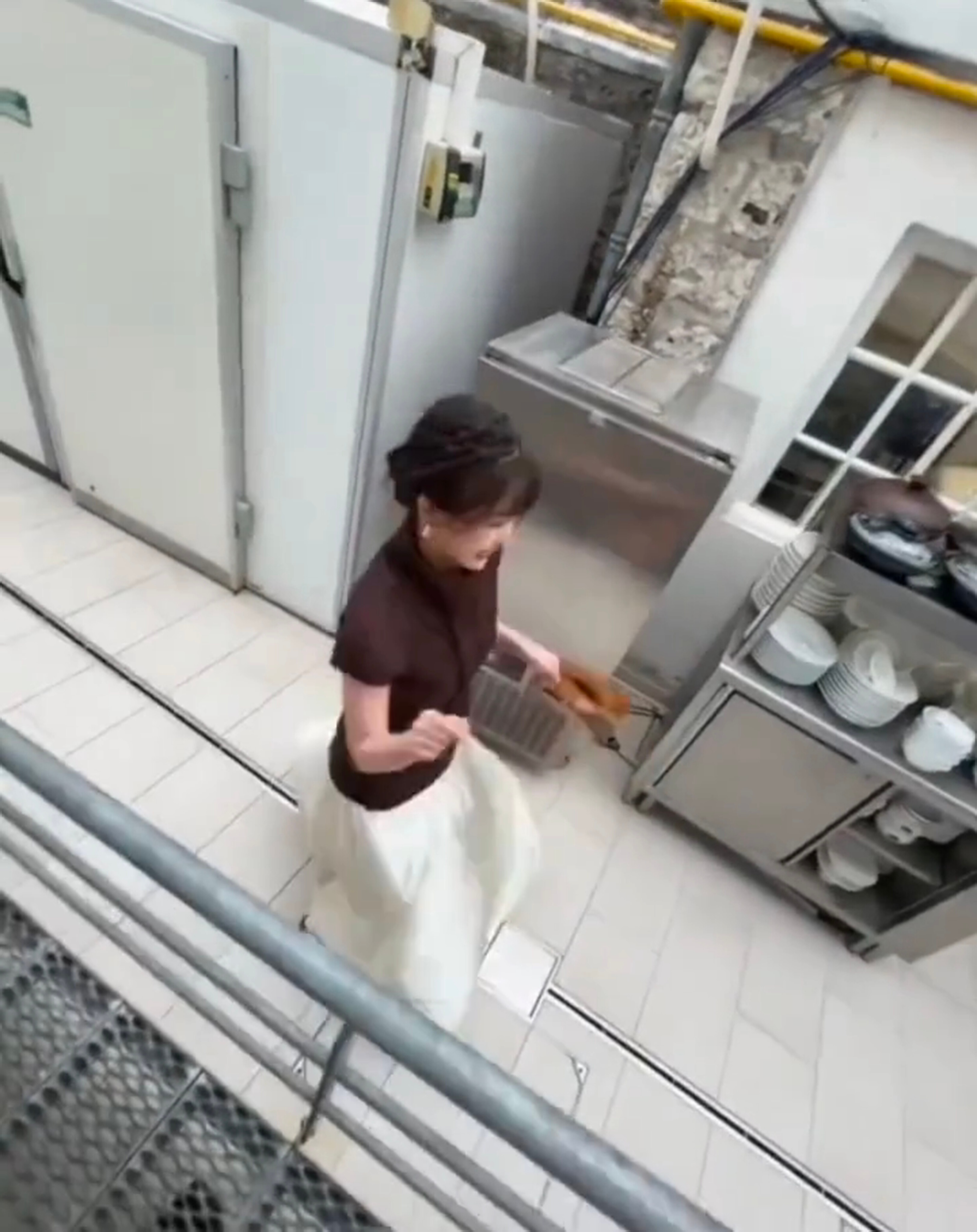 开心就转圈圈的小宝～虞书欣