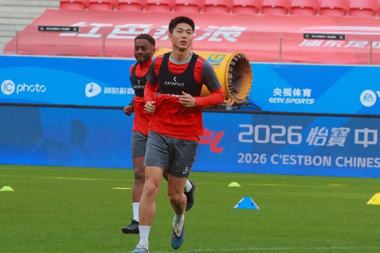 又是海港球员因为伤病退出集训！为何海港球员到了国足集训都会有伤病出现了！这次是魏