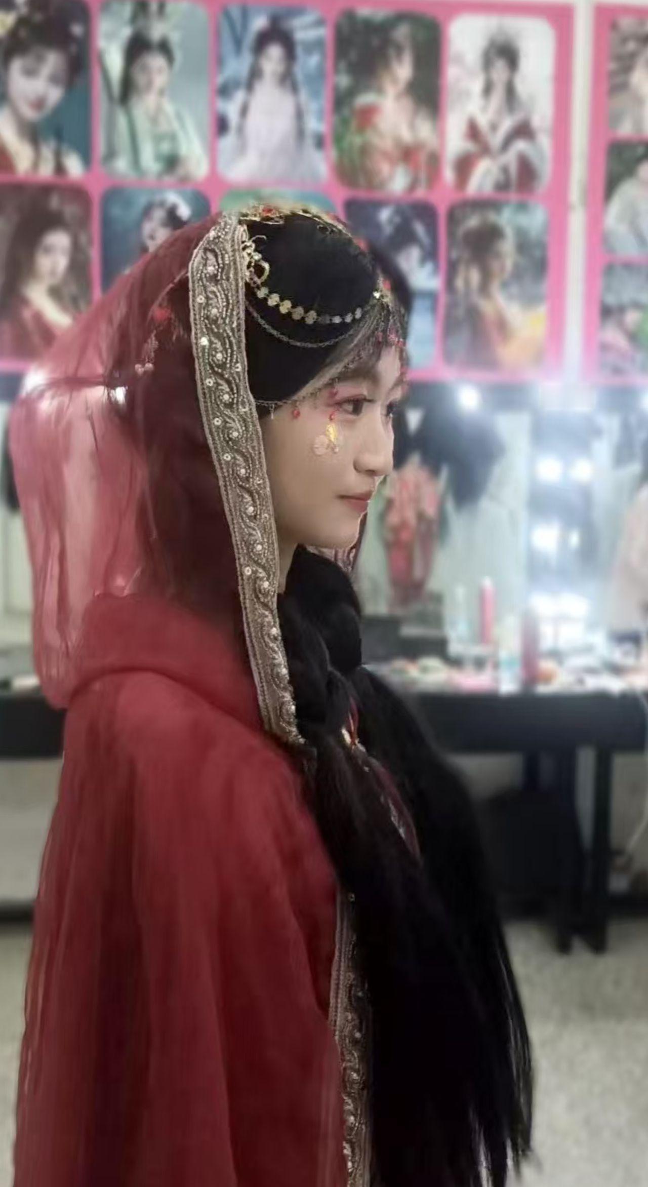 三哥家乖巧可人的小棉袄哟，早已和往昔大不相同啦！瞧瞧这变化呀！看来真是一天天地长