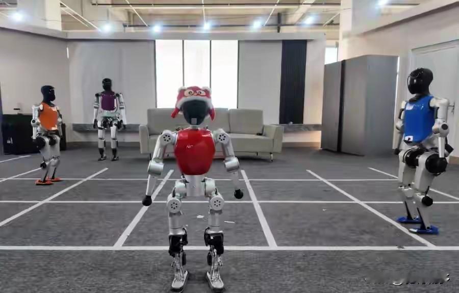 今年的春晚上出现了四款机器人，晚会后这四款机器人的单价也出现了，有20几万元的，