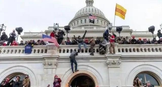 美国为何不担心自己国家发生革命？答案不是美国没有怒火，也不是美国人真的都信任华盛