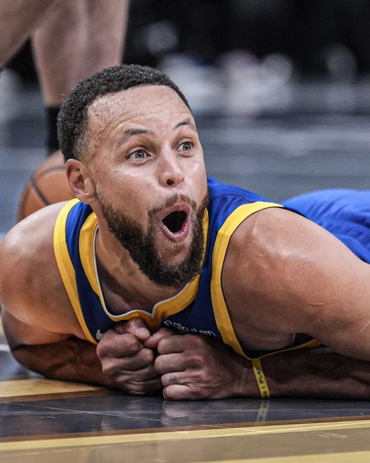 明天后天，勇士又将迎来客场背靠背，对阵魔术和热火。科尔吐槽:“在迈阿密的比赛，将