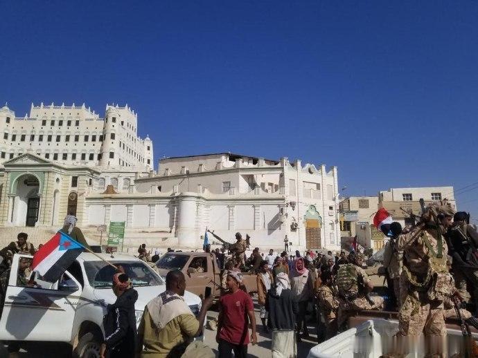 沙特会不会和阿联酋在也门打起来呢？最新消息：12月30日沙特向阿联酋发出警告：