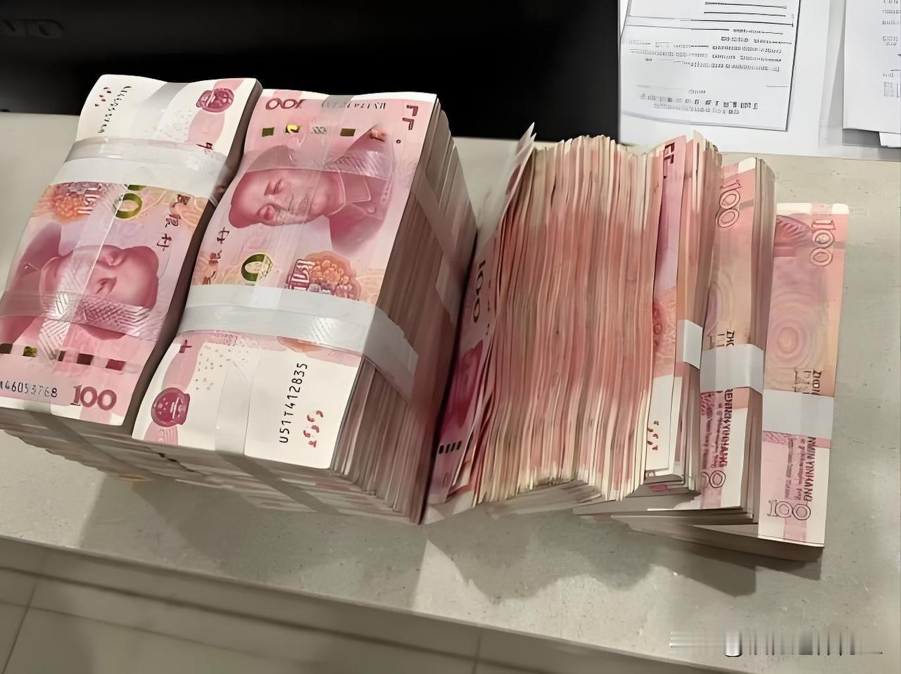 如果老人在银行有5万元以上的存款，为了保证子女后续能够顺利的取出来，有什么好的办