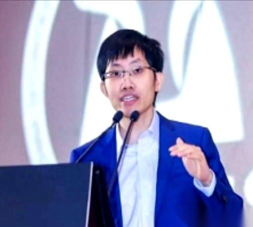 有句话，听得我后背发凉。人家说，我们搞AI，就像给别人家的毛坯房，做了个顶配的