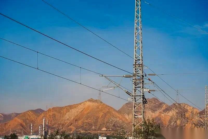 兰州的铁路大盘子，这回真要来一把大换血了。2026年9月的最新建设进度一露面，甘