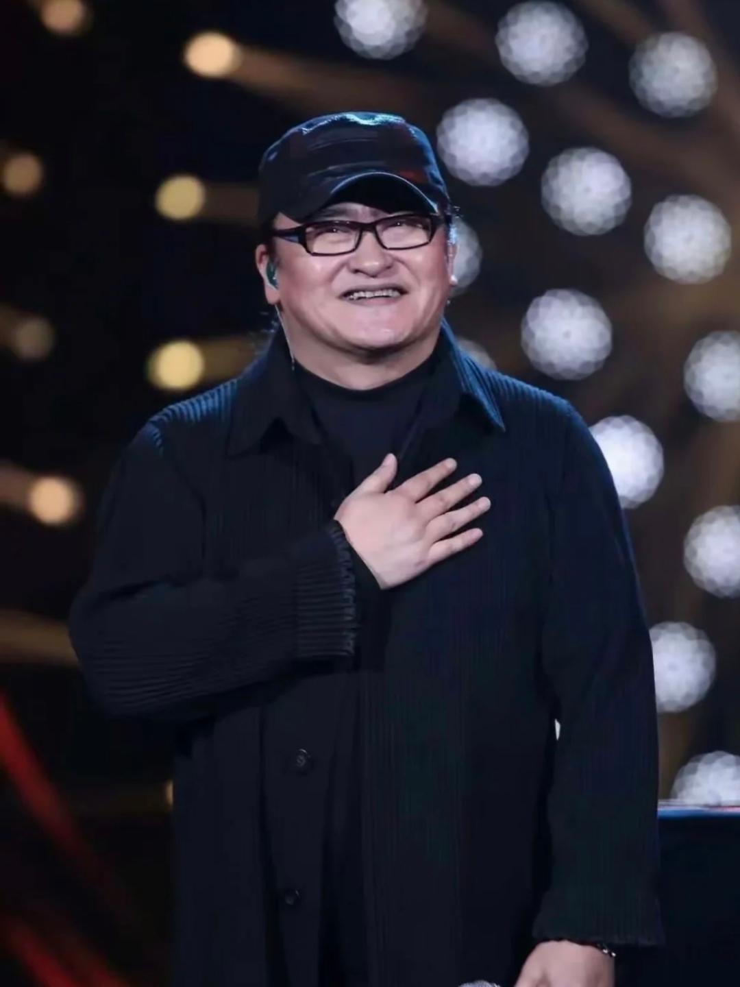 一代艺术家刘欢走了，他不是死于折腾，也不是死于贫穷，更不是生活不顺，而是被多