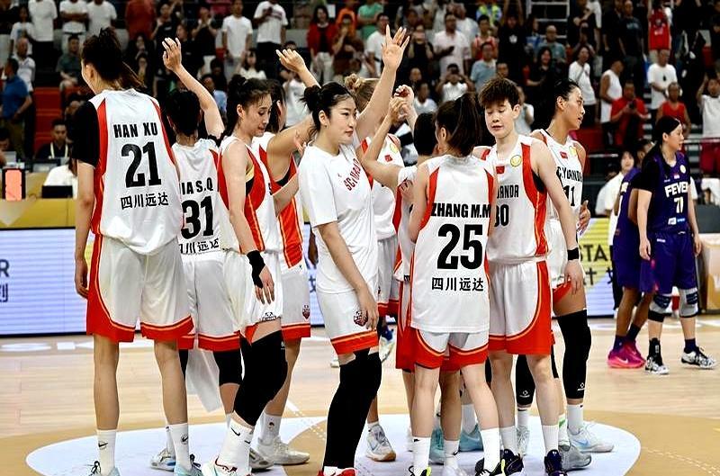 核心全部去国家队报到，半场落后两分死死追赶，你肯定以为四川女篮今天要在山东队面前