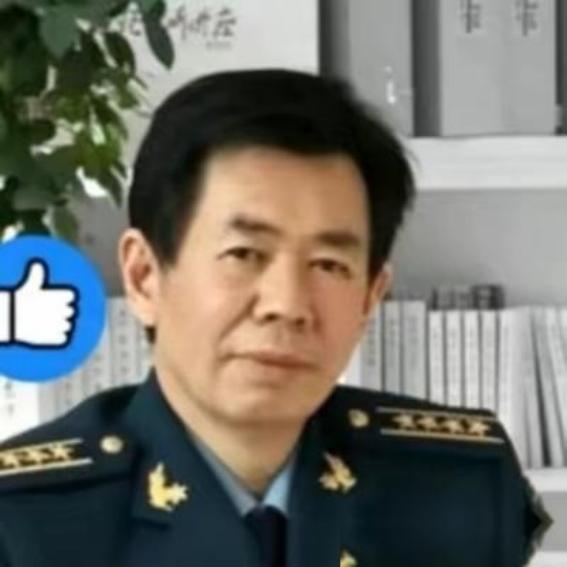 中国著名军事专家戴旭曾经说：我们现在面对外部的各种挑衅，如果再不采用伟人毛主席对