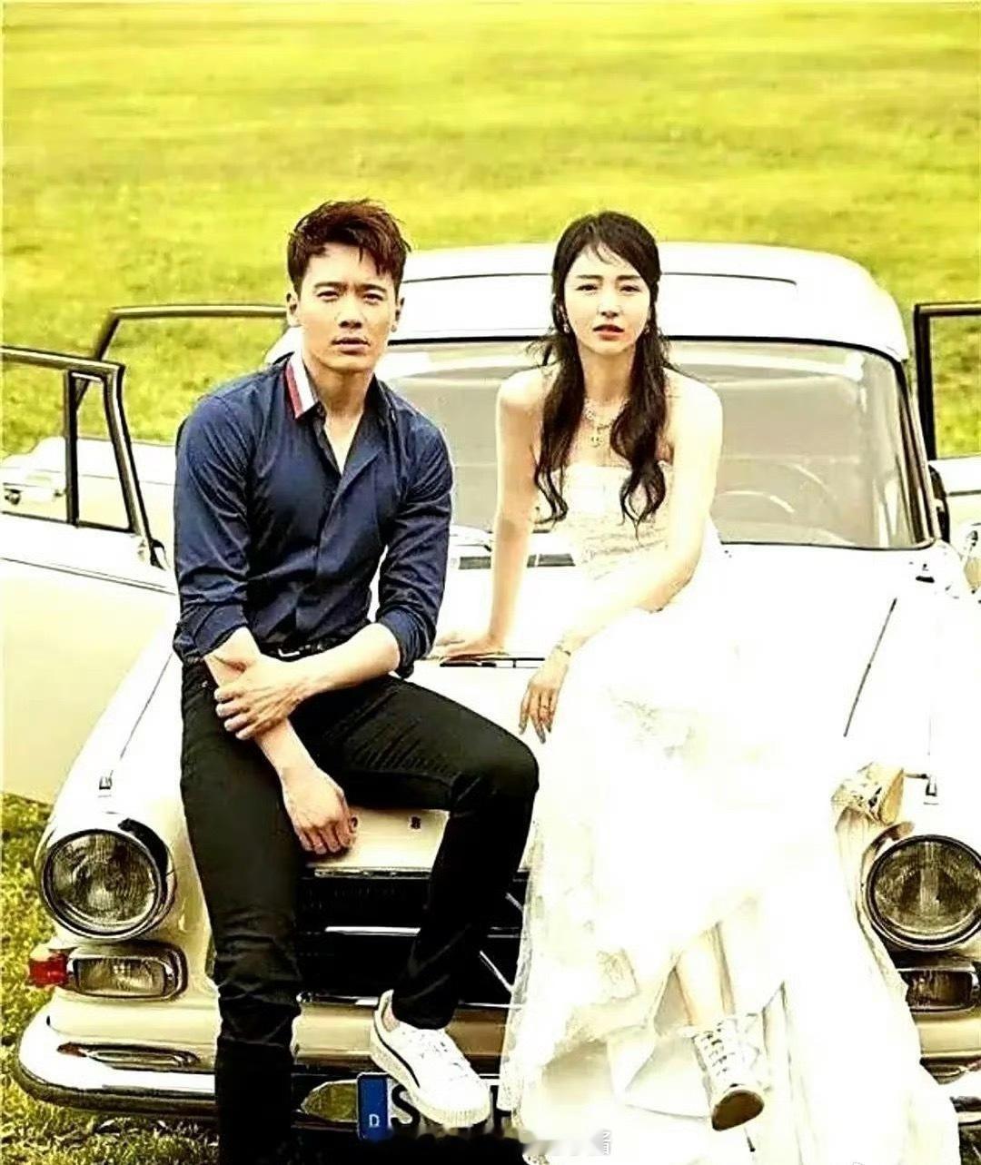 董璇和她前夫的婚纱照，那叫一个美啊！就像童话里公主与王子组合