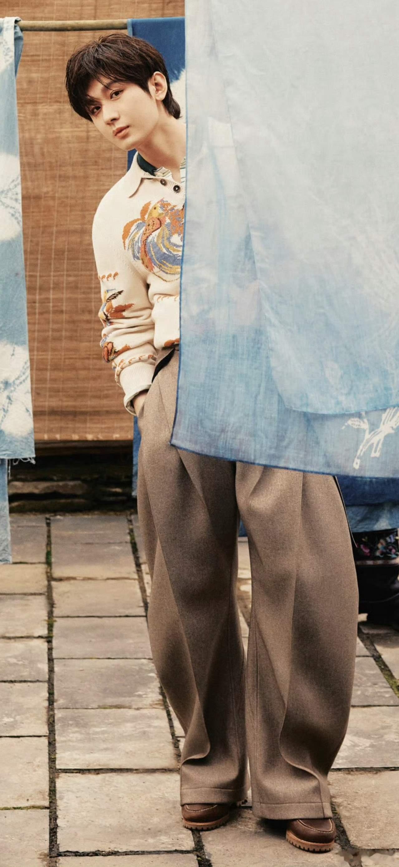 1.黄教主在最新综艺当中已经刻意收敛自身霸总做派，可越是退让，反倒让紫薯精得寸