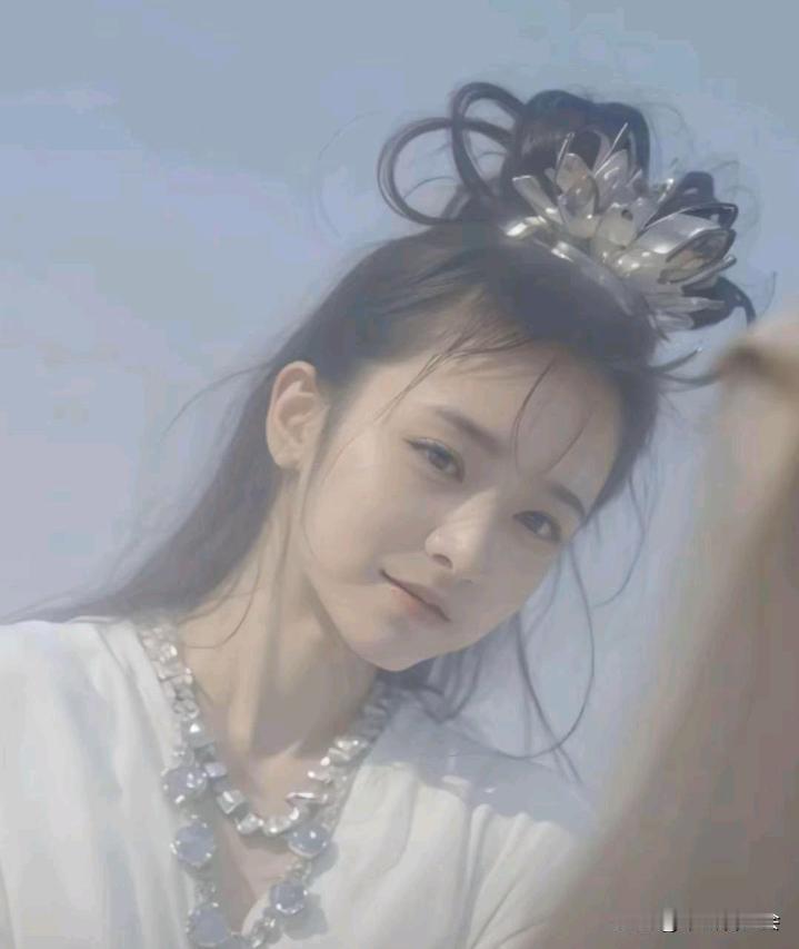 她是86版央视《西游记》中的“风婆婆”。虽然她在剧中只是客串了一个很小的神仙角