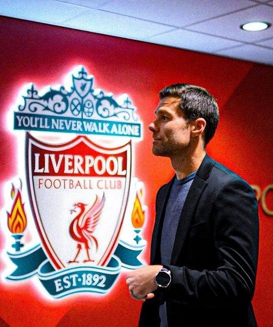 欧洲转会新闻！★DNA主帅！利物浦已在探寻阿隆索的执教可能，并得到龙哥的积极