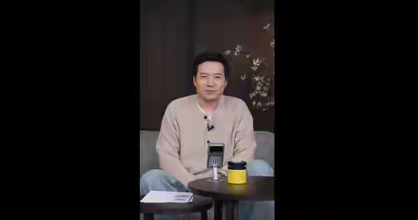 雷军亮剑新能源参数虚标陋习小米SU7高压平台精准标数1月15日晚...