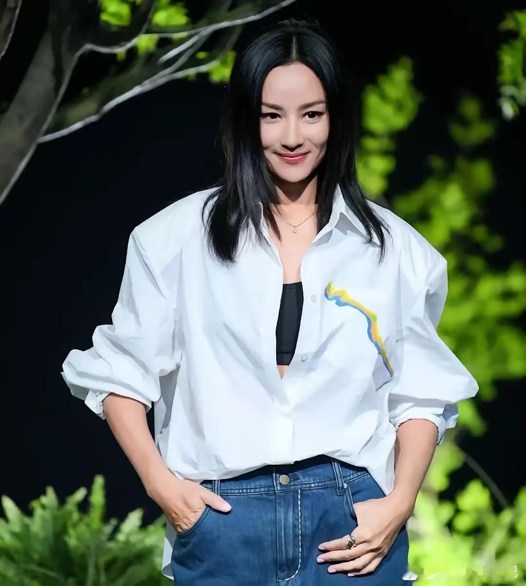 原来“不婚主义”，只是不想和你结婚的借口耗了高圆圆5年，又拖了瞿颖11年。26岁的圆圆主动求婚被拒，