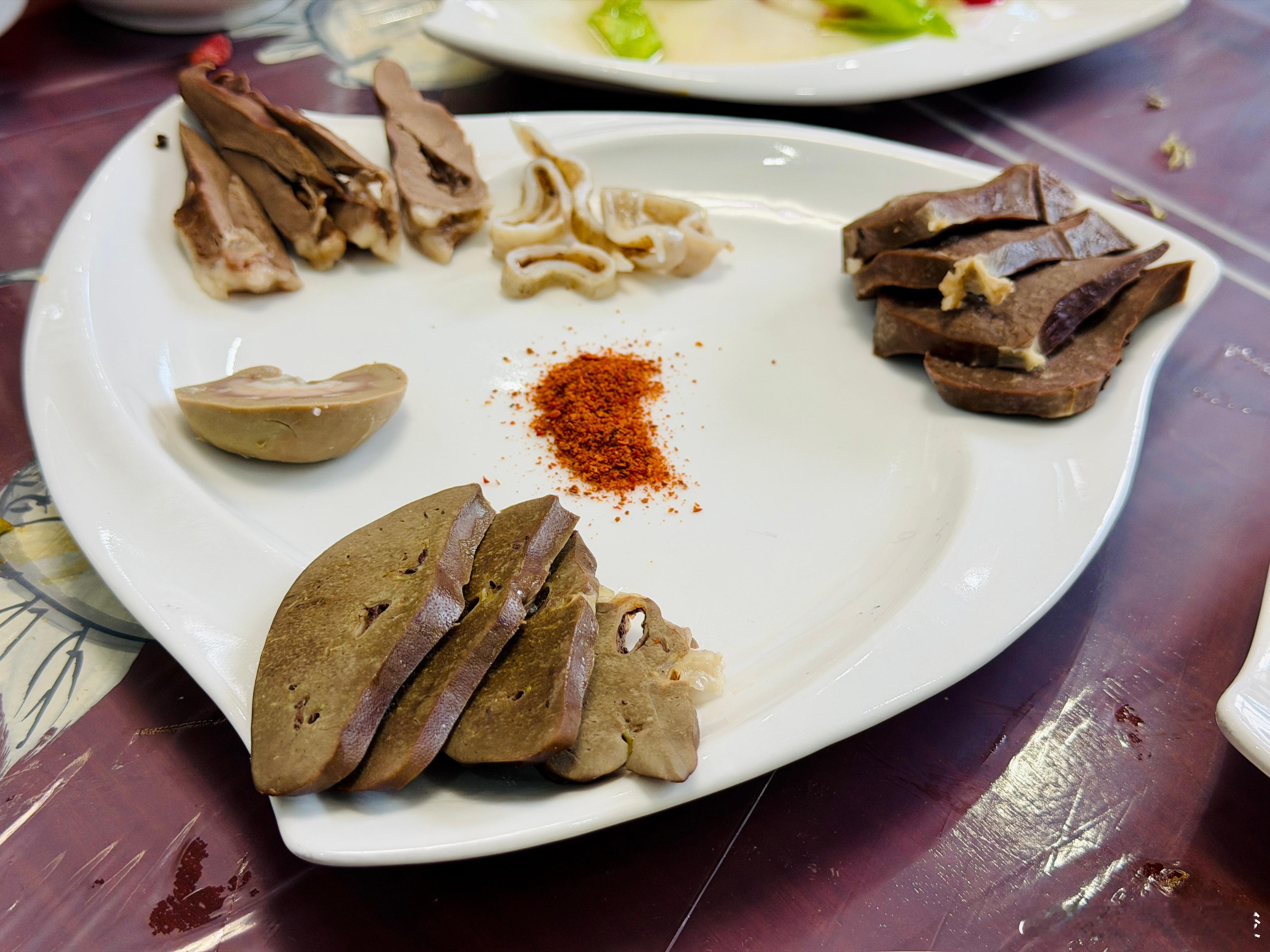 羊肉届的天花板~能如此之细的只有甘肃临夏州东乡县~木有之一~~~​​​