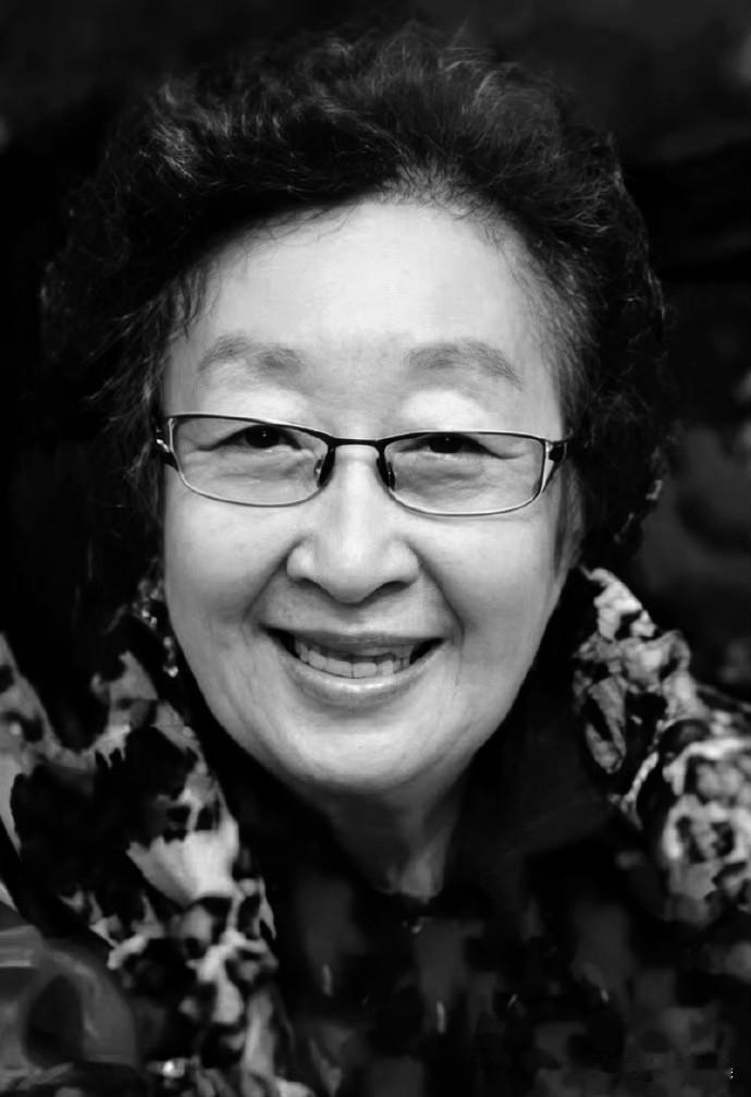 又一熟悉老戏骨去世，享年93岁！10月8号，演艺圈又传来一则噩耗，又有一位咱