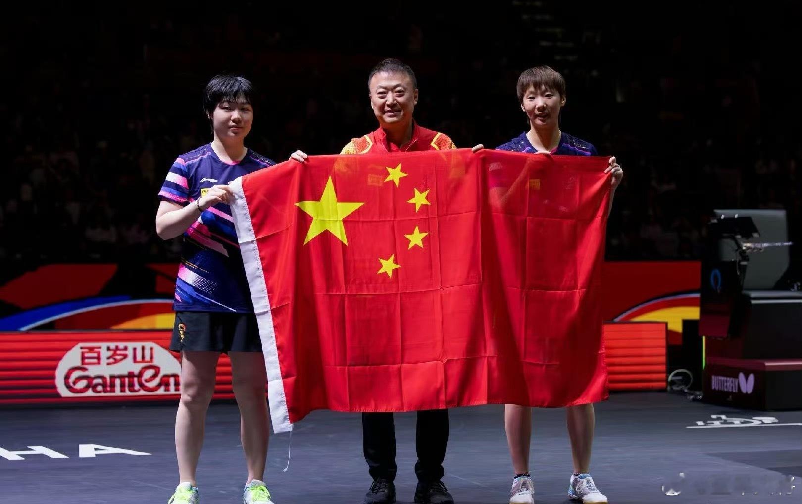 王曼昱最想说的仍是感谢加油王曼昱，加油大丫头……​​​