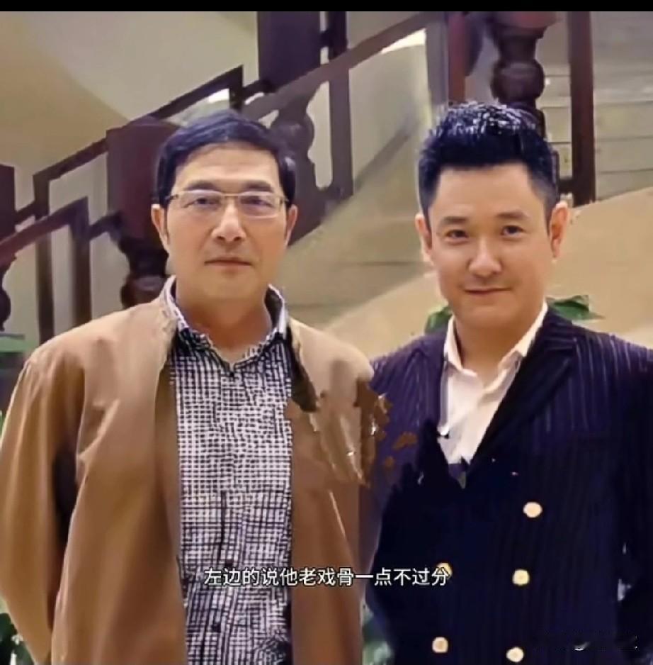 左边的说他老戏骨一点不过分，他出演的剧全火，都是热播剧，大型剧，但他却不温不火的