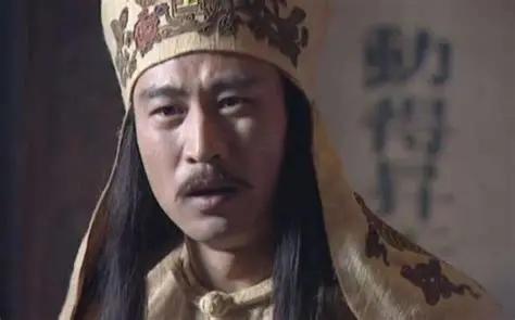 1863年，苏州城内四万太平军，一夜之间全部被杀。杀他们的不是围城的清军，而是他