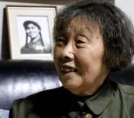 1994年，“英雄儿女”解秀梅脑梗住院，欠了医院30000元治疗费，医院刚下达停