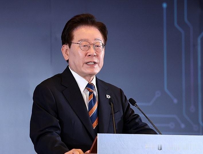 李在明：全球产业链，已经离不开韩国半导体7月26日，韩国总统李在明在美国旧