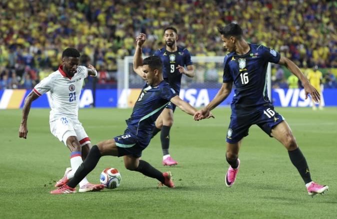 没有悬念了！随着巴西3-0海地，2026世界杯四强概率如下！1：美国（8%）