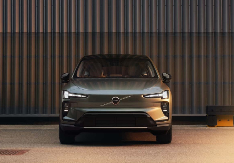 彻底告别里程焦虑！沃尔沃EX60发布，续航最高644公里、充电功率370千瓦，基