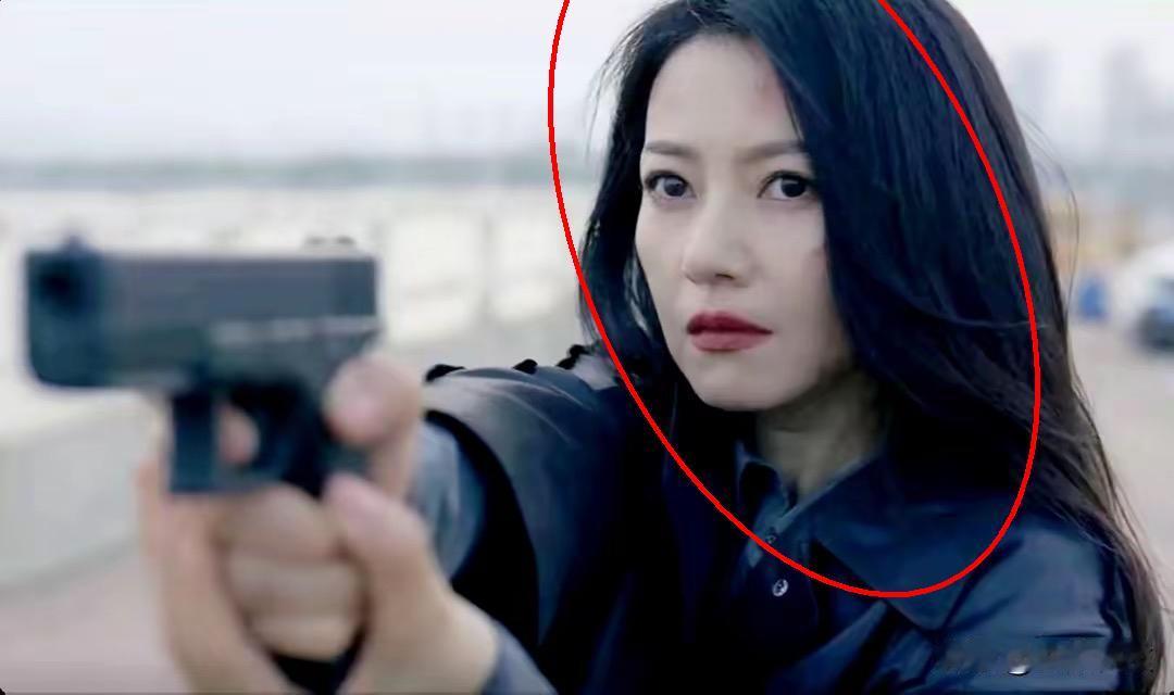 《绝密较量》结局藏了大反转！赵亚苧可能没死。杨光冲进她房间找人，张局只说