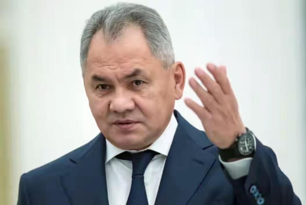 难怪绍伊古紧急访华！美印签署重磅协议，印度承诺不再购买俄油绍伊古火急火燎飞北